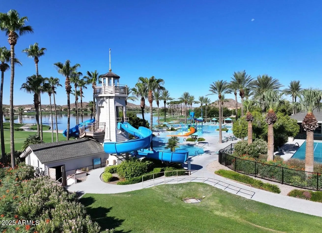 Photo of Listing #6907080