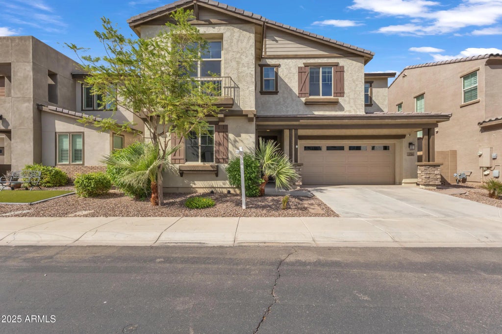 250 E Wisteria Drive, Chandler