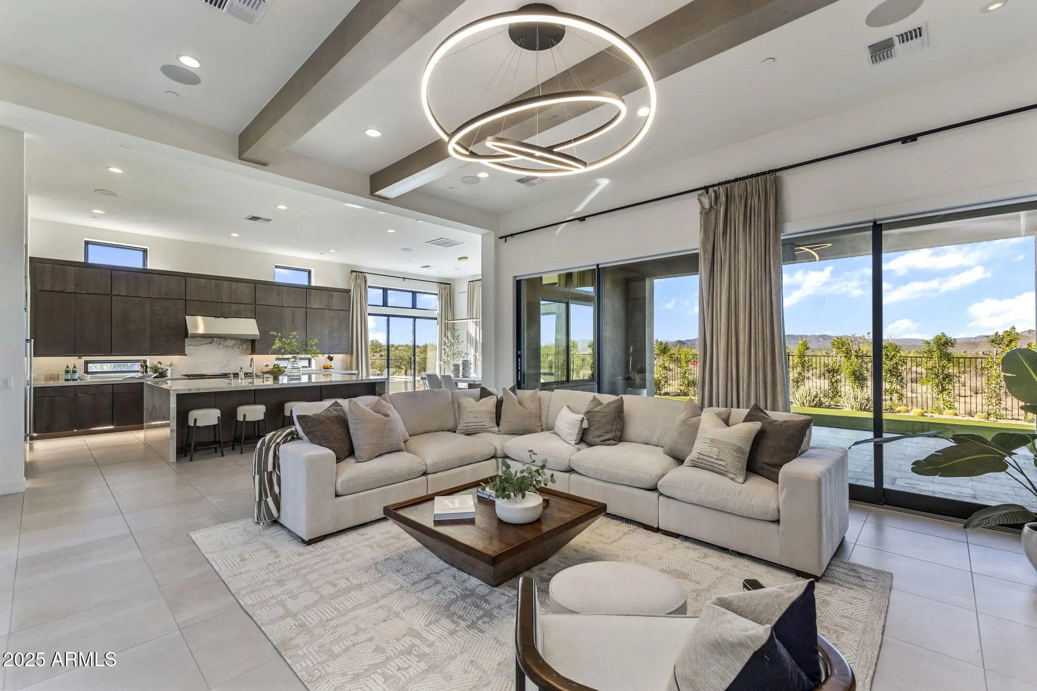 Photo of Listing #6925811