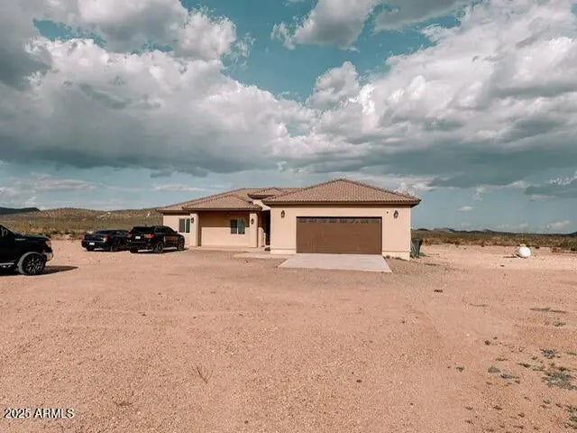 1428 N Alegre Place, Douglas