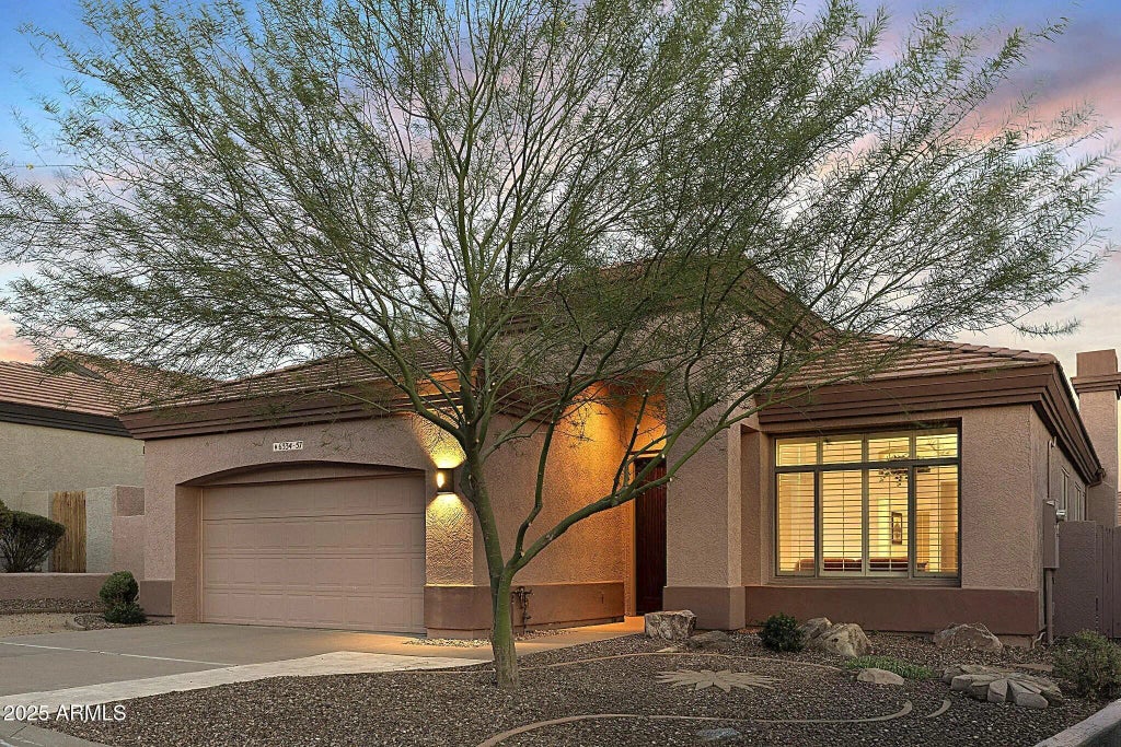 6334 E Viewmont Drive (unit 57), Mesa