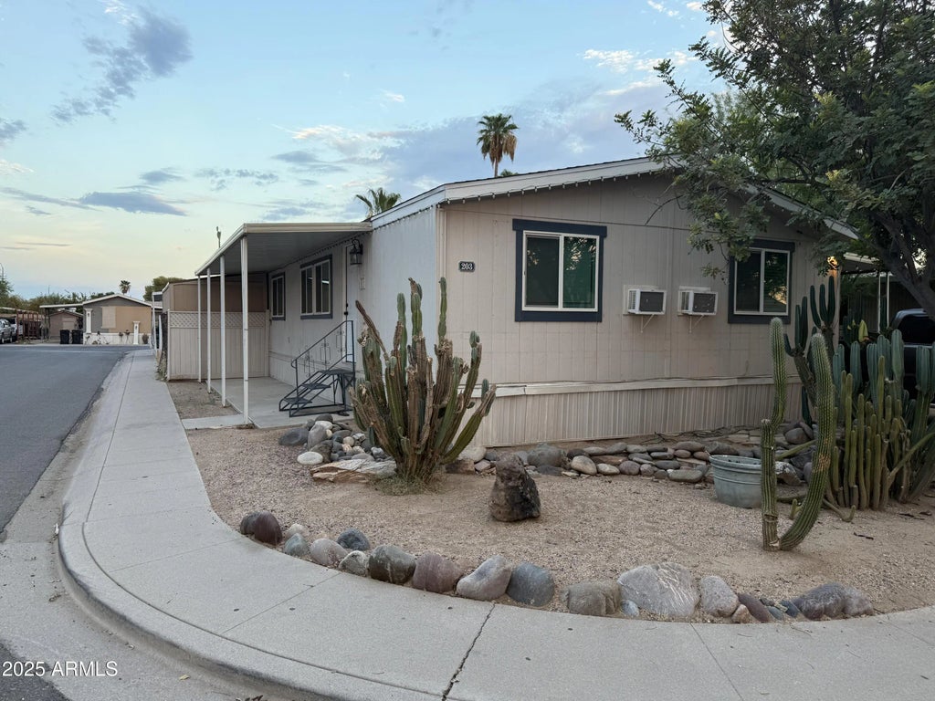 15601 N 19th Avenue (unit 203), Phoenix