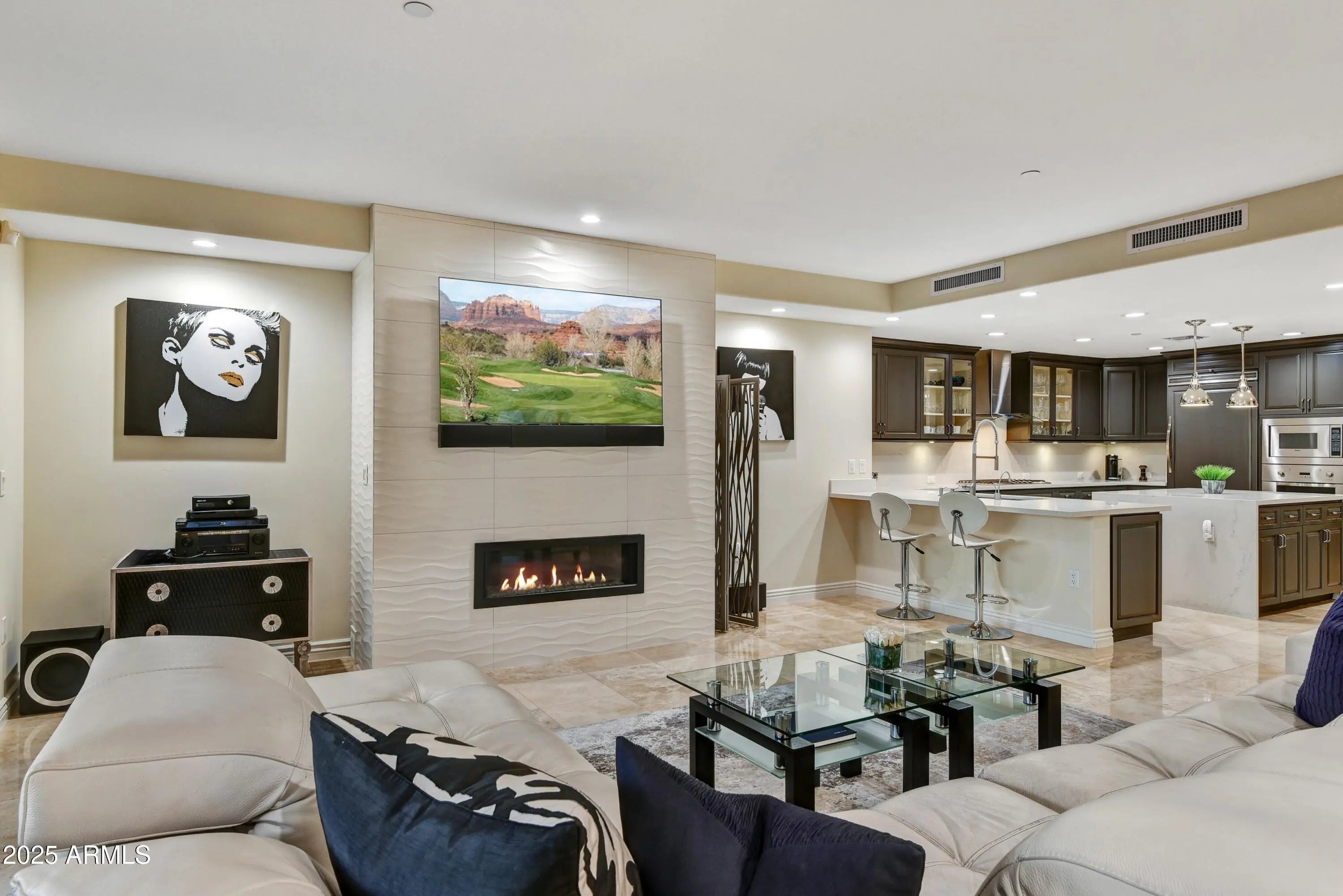 Photo of Listing #6921572