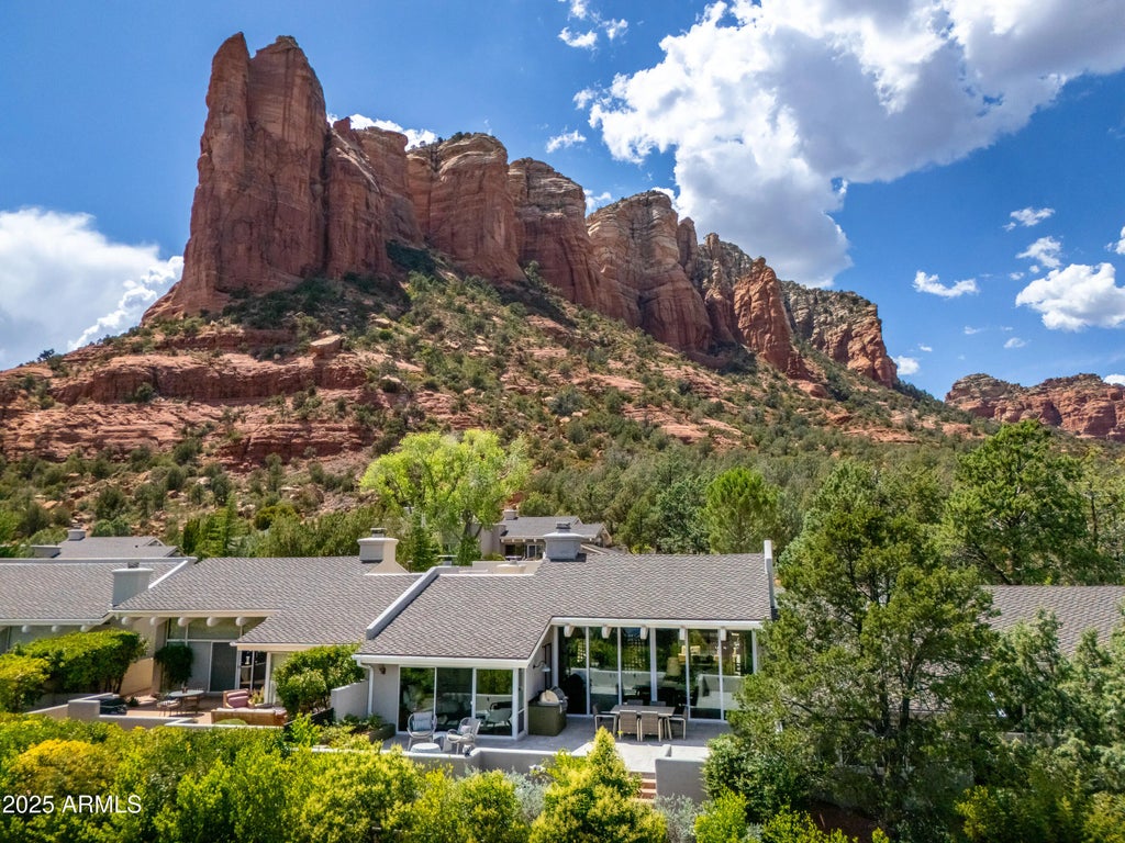 220 Shadow Mountain Drive, Sedona