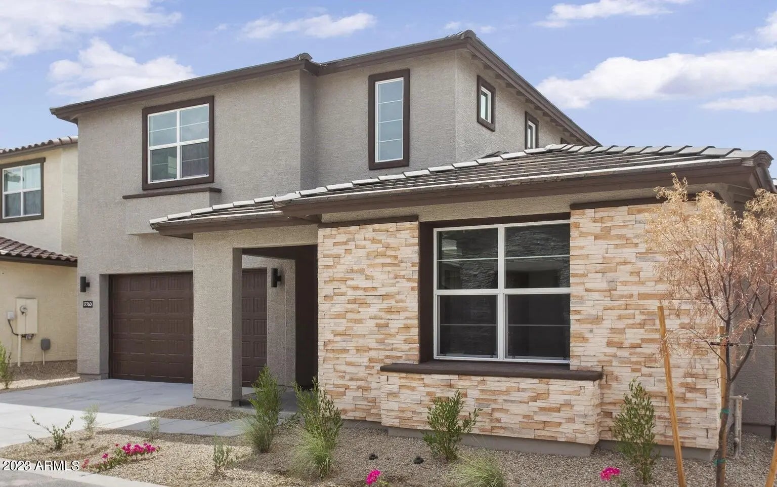 Photo of Listing #6907458