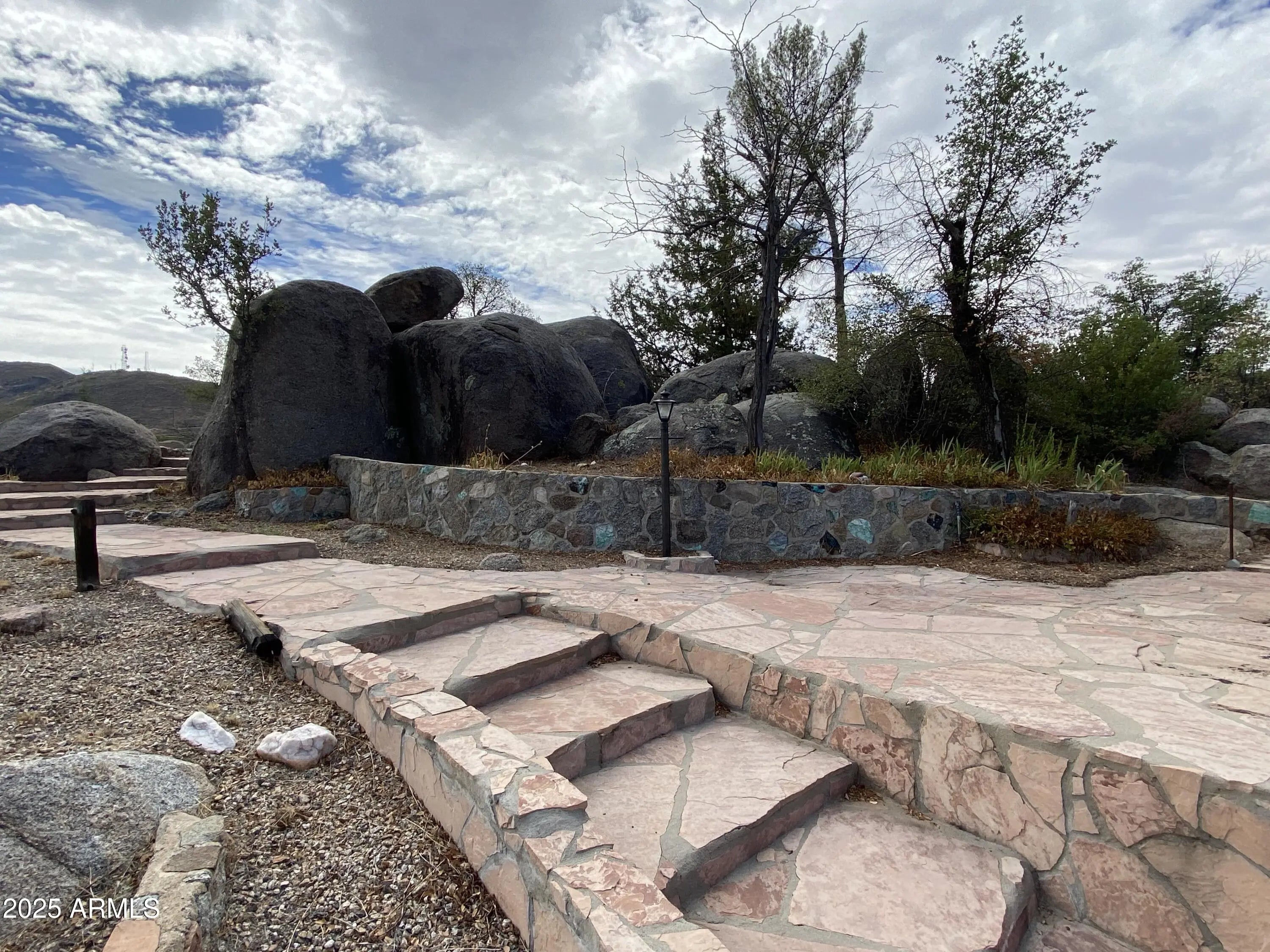 Photo of Listing #6907551