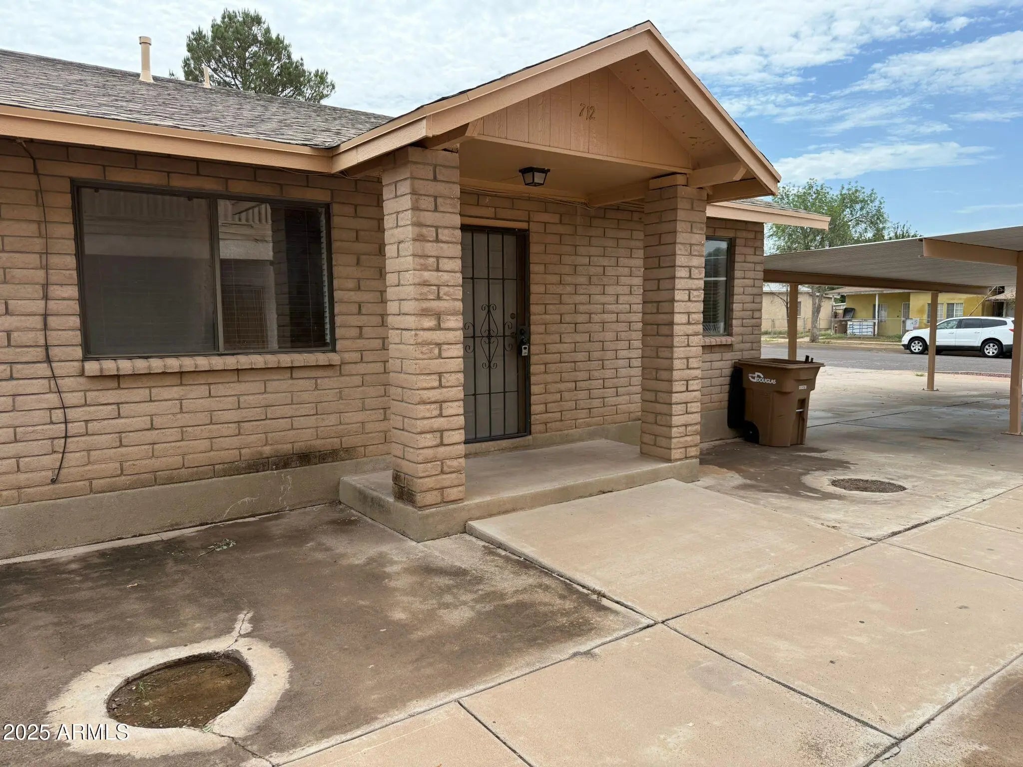 Photo of Listing #6907596