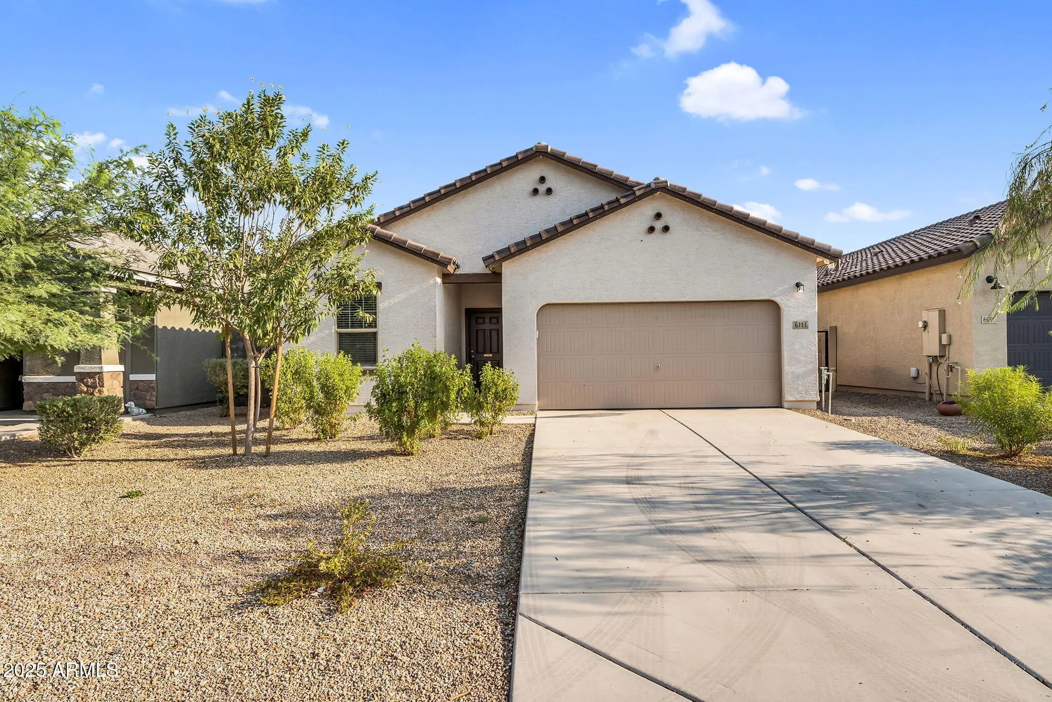 Photo of Listing #6907601