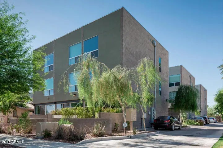 Photo of Listing #6911234