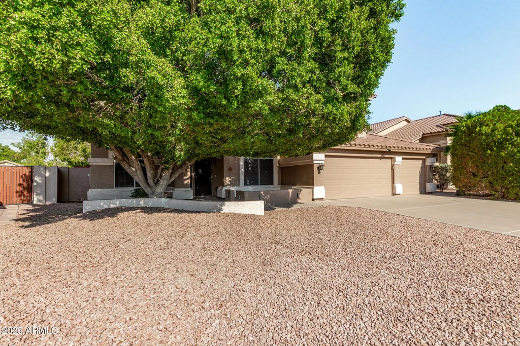 991 N Quail Lane, Gilbert