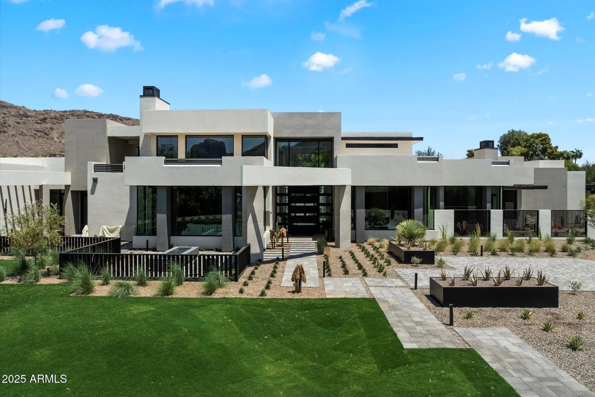 Photo of Listing #6908789