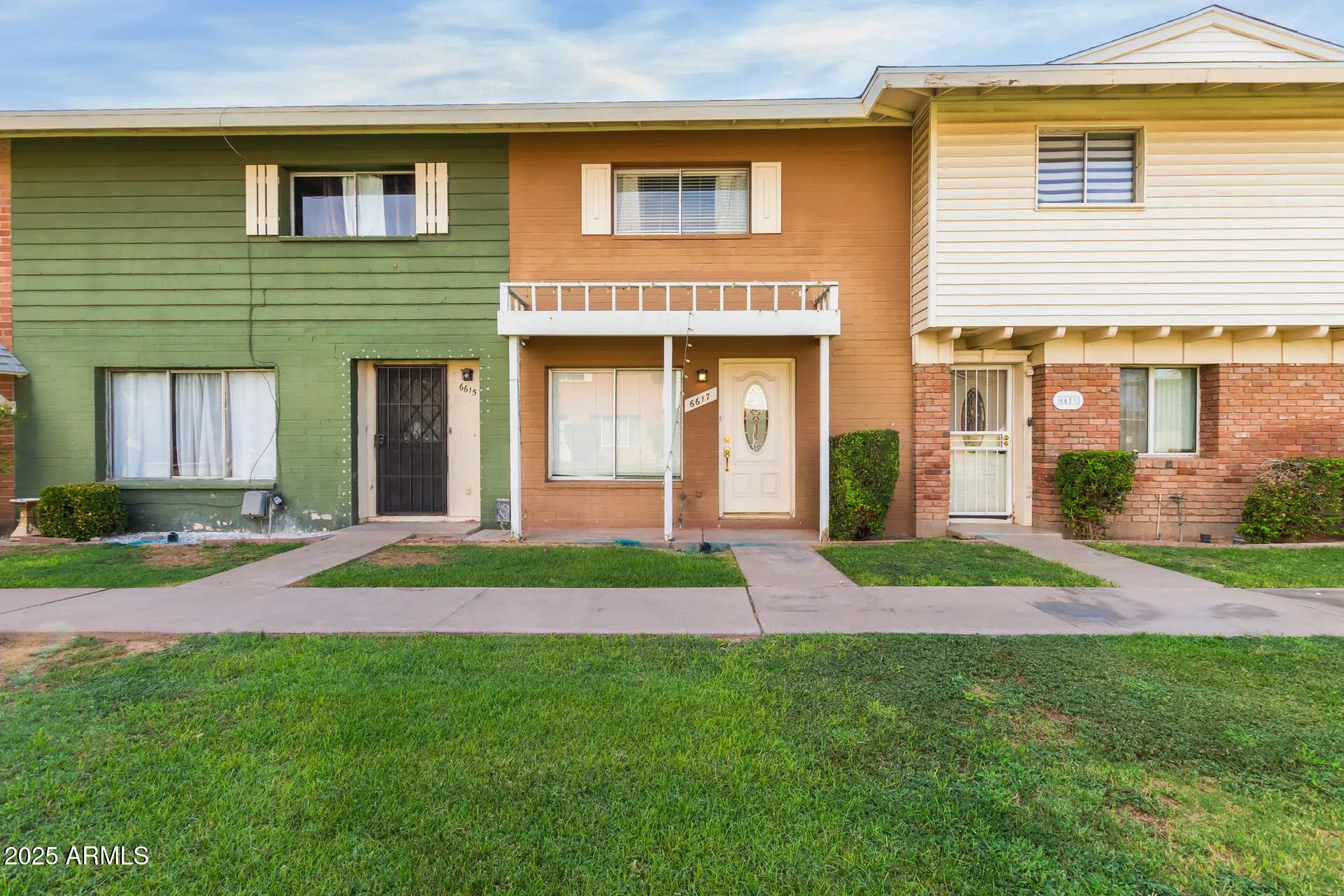 Photo of Listing #6908177