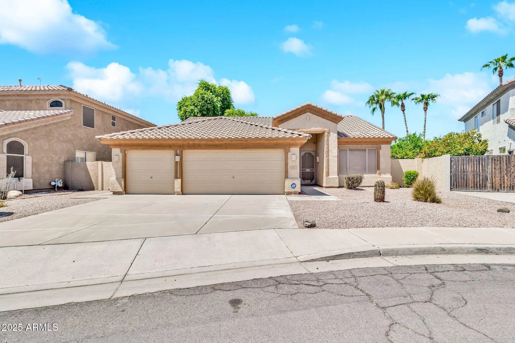 Photo of Listing #6909410