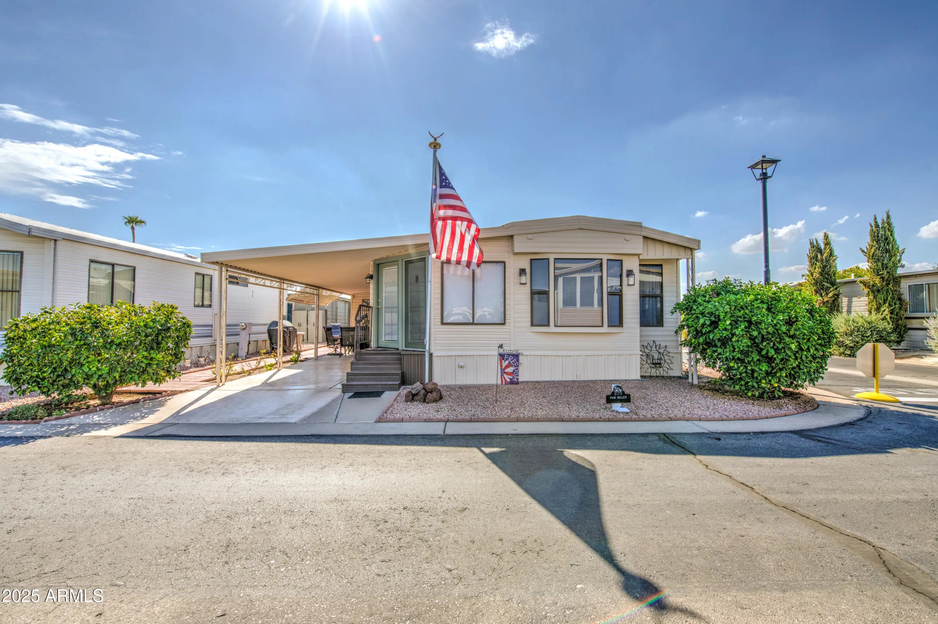 Photo of Listing #6912558