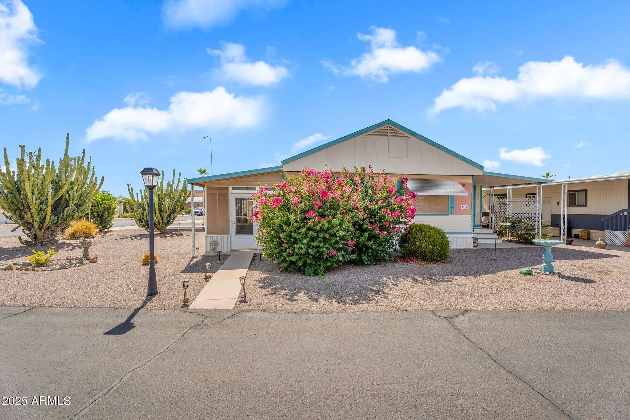 Photo of Listing #6908094