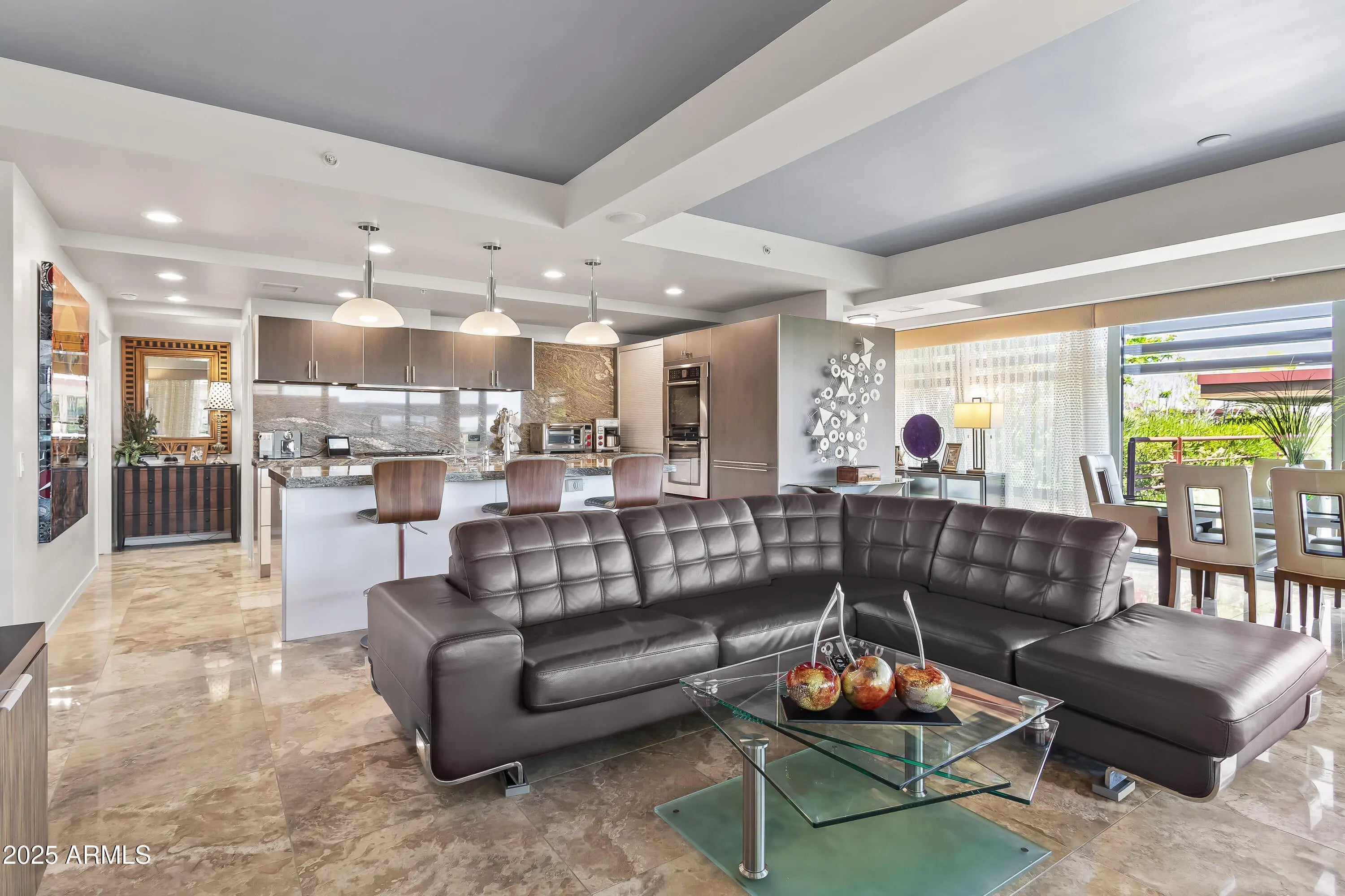 Photo of Listing #6914583