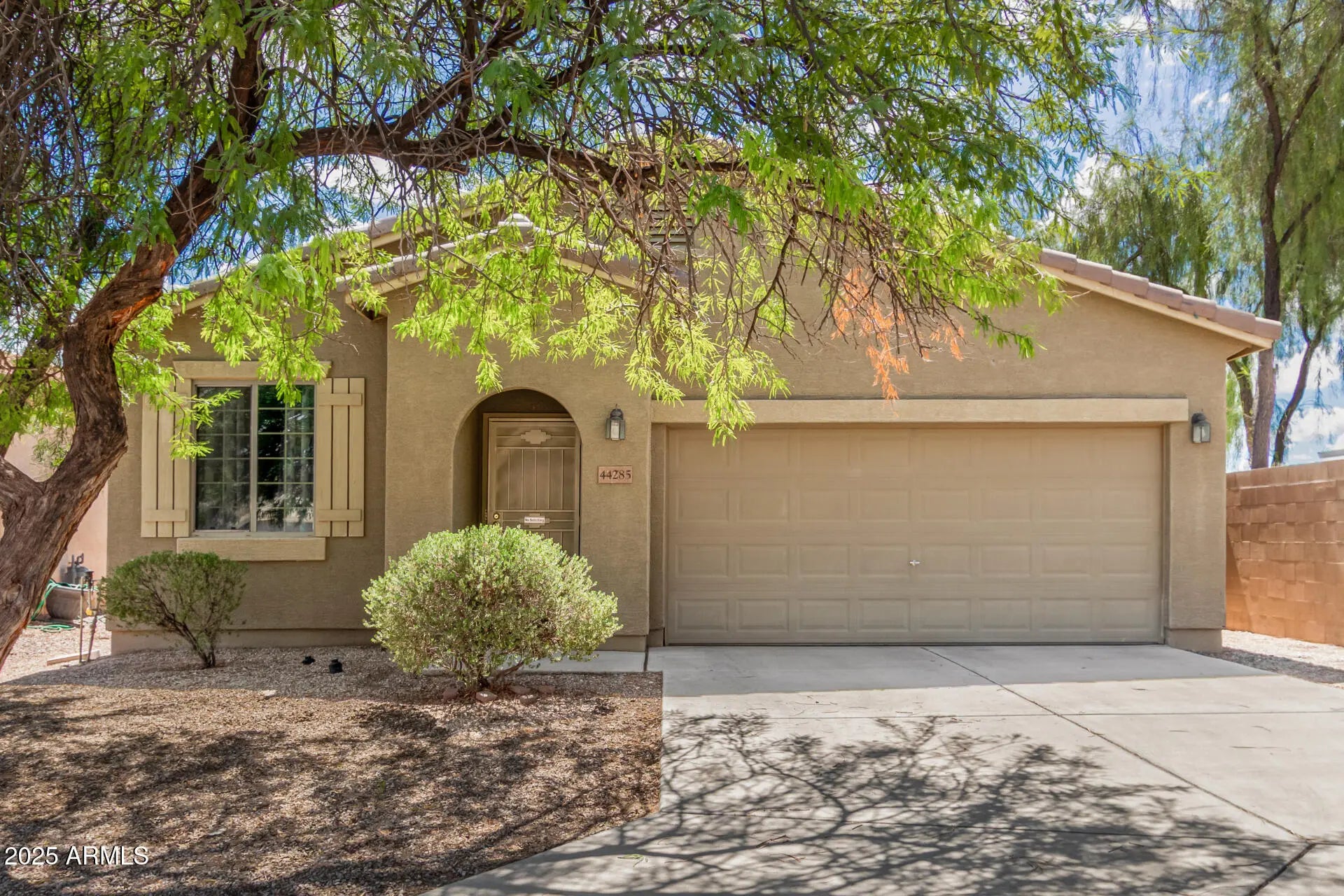 Photo of Listing #6909248