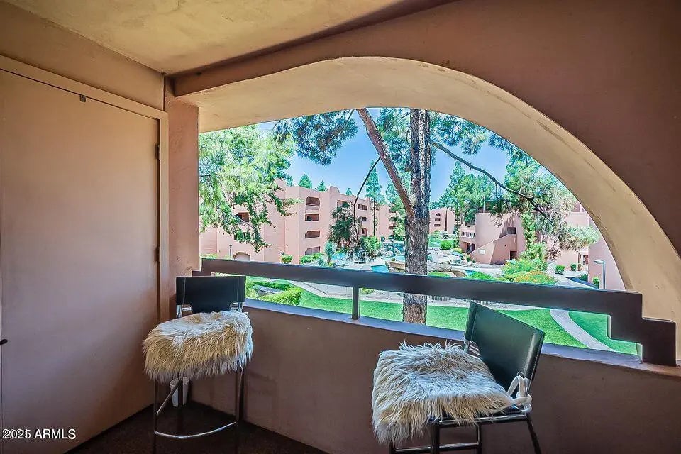 Photo of Listing #6916847