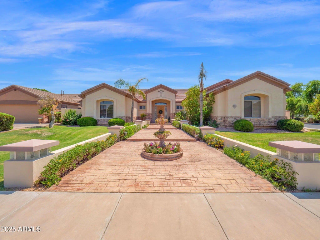 2939 E Huber Street, Mesa