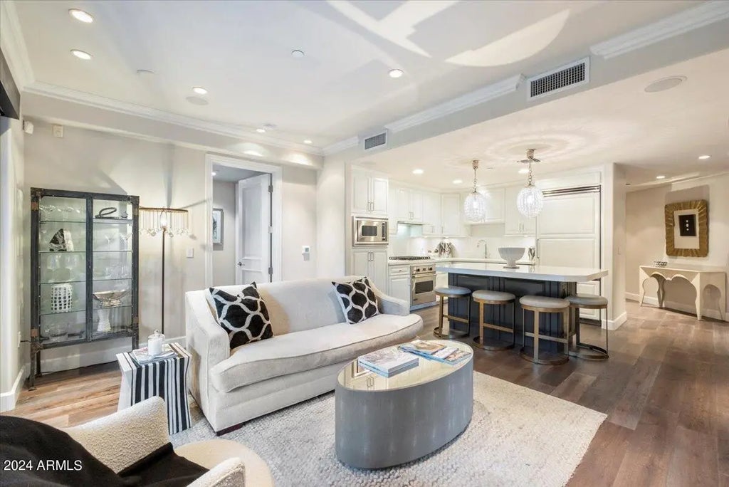 7175 E Camelback Road (unit 107), Scottsdale