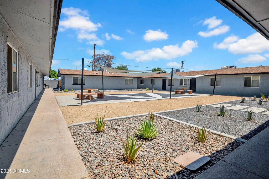 1432 E Broadway Road, Mesa