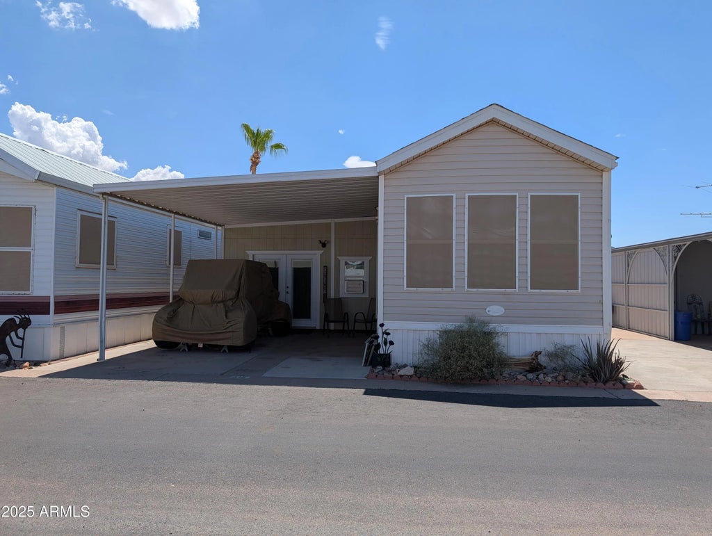 515 E Cholla Lane, Florence