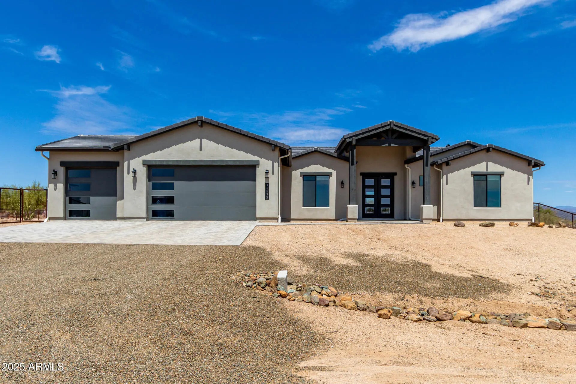 Photo of Listing #6908989