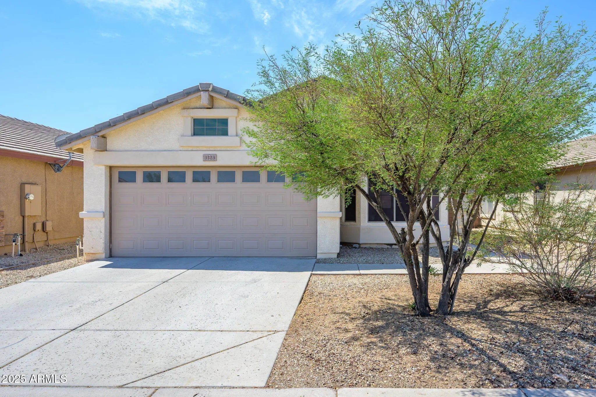 Photo of Listing #6909770