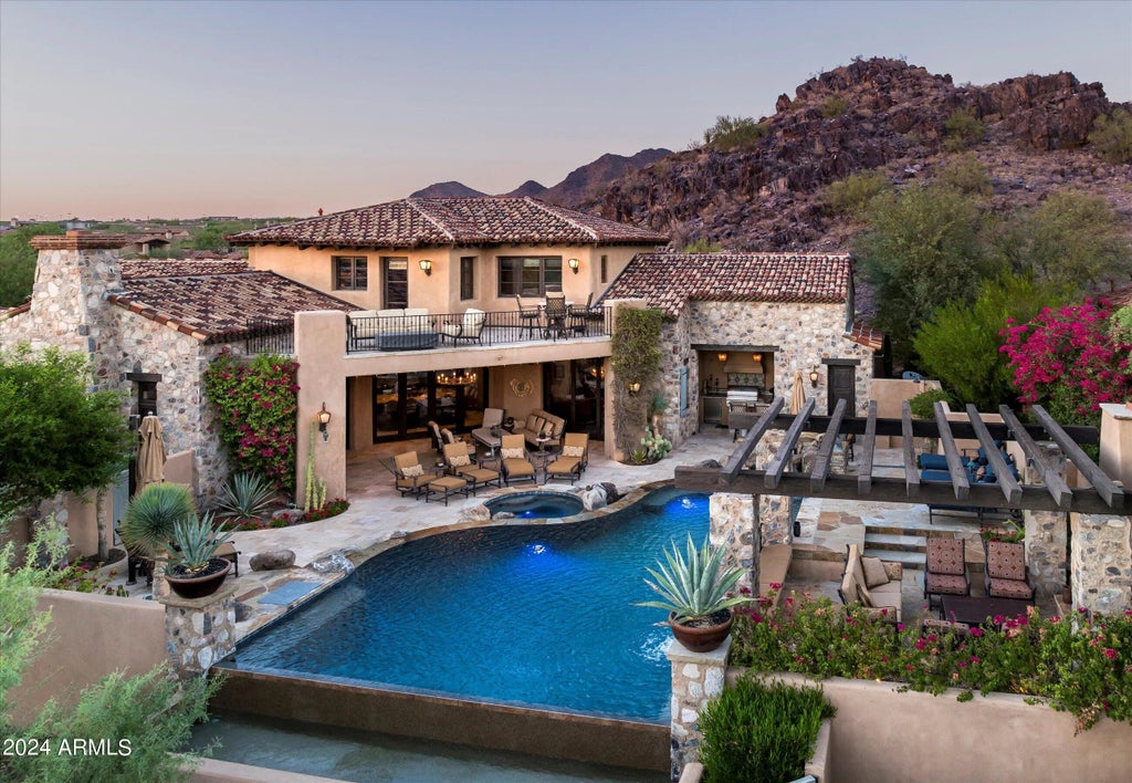 18651 N 101st Place, Scottsdale