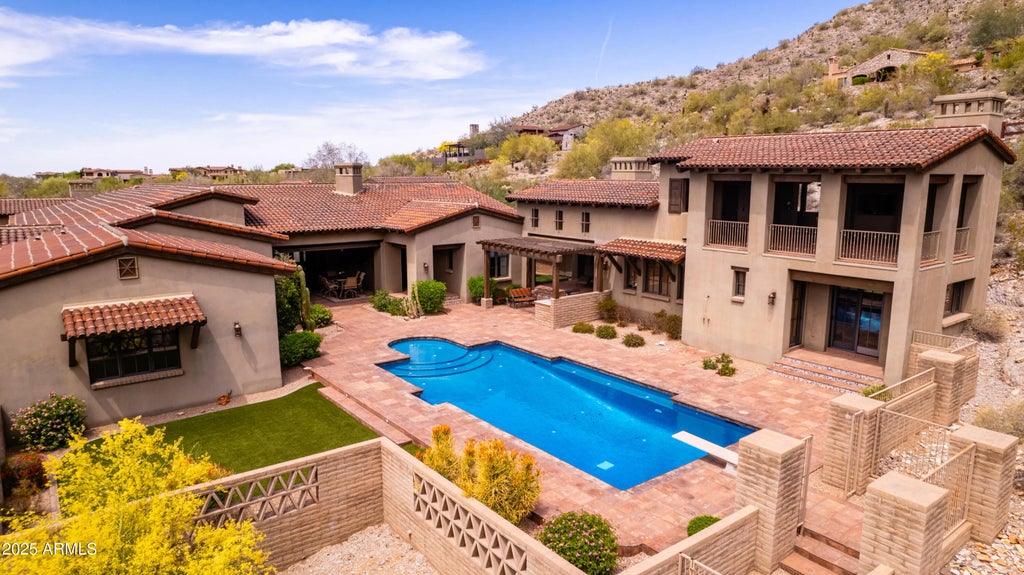 9820 E Thompson Peak Parkway (unit 628), Scottsdale