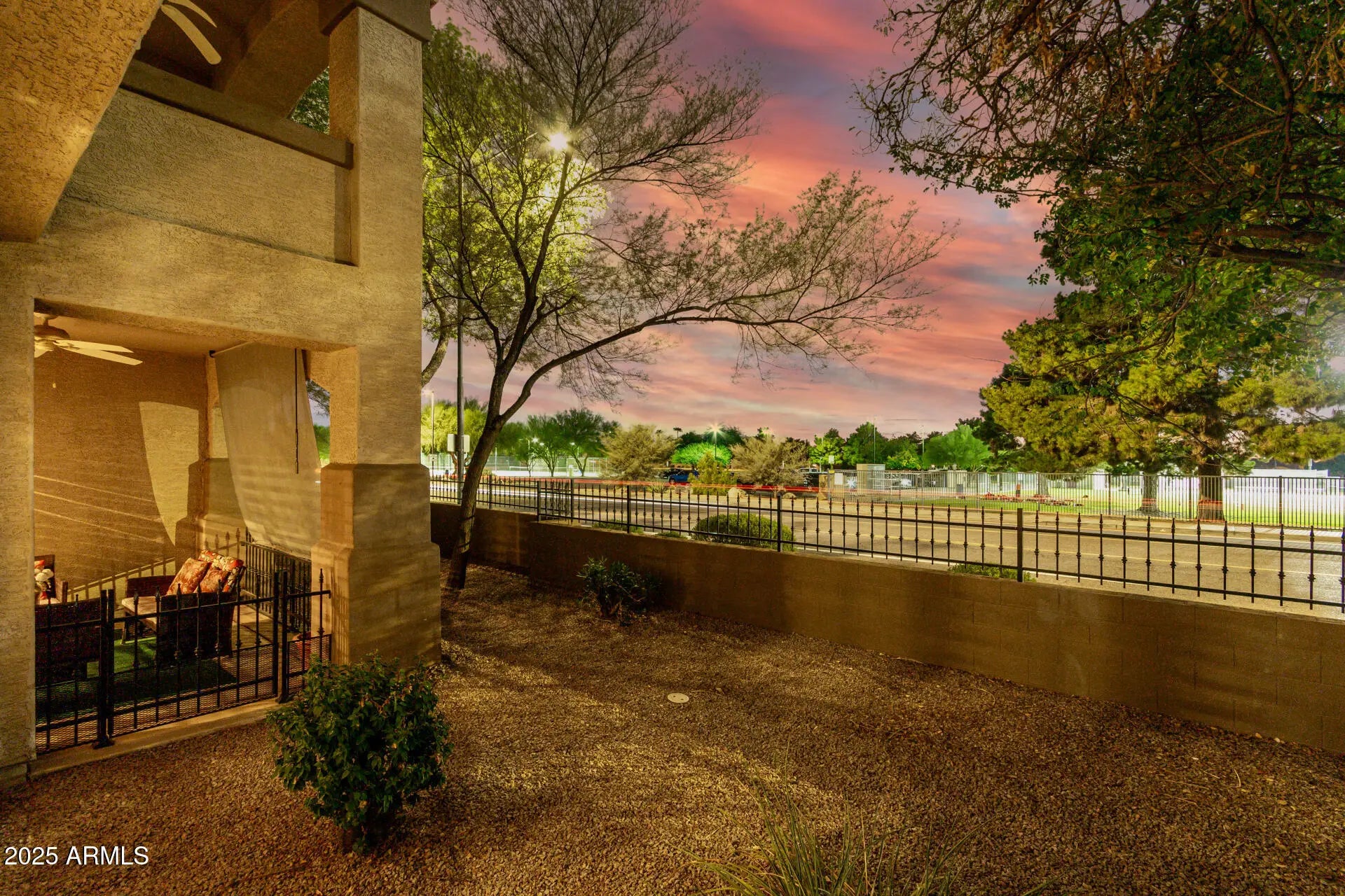 Photo of Listing #6909240