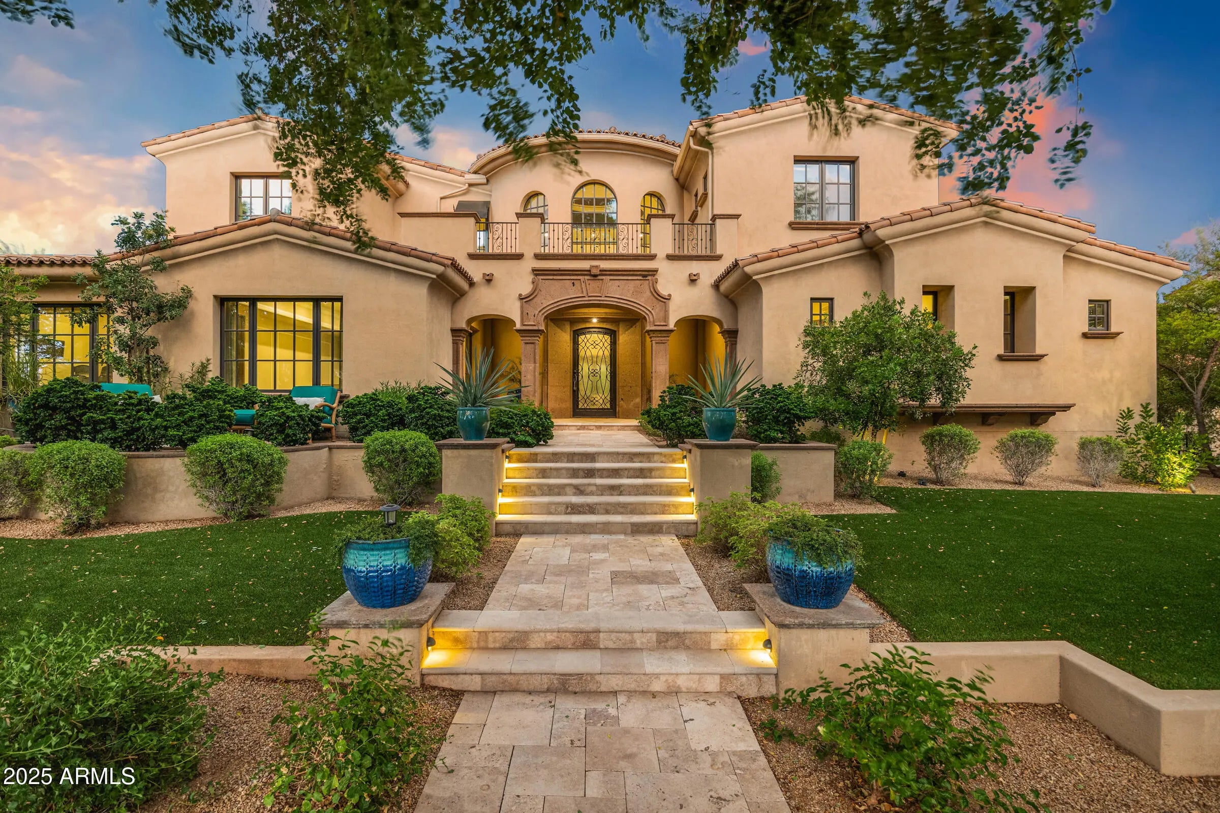 Photo of Listing #6909456