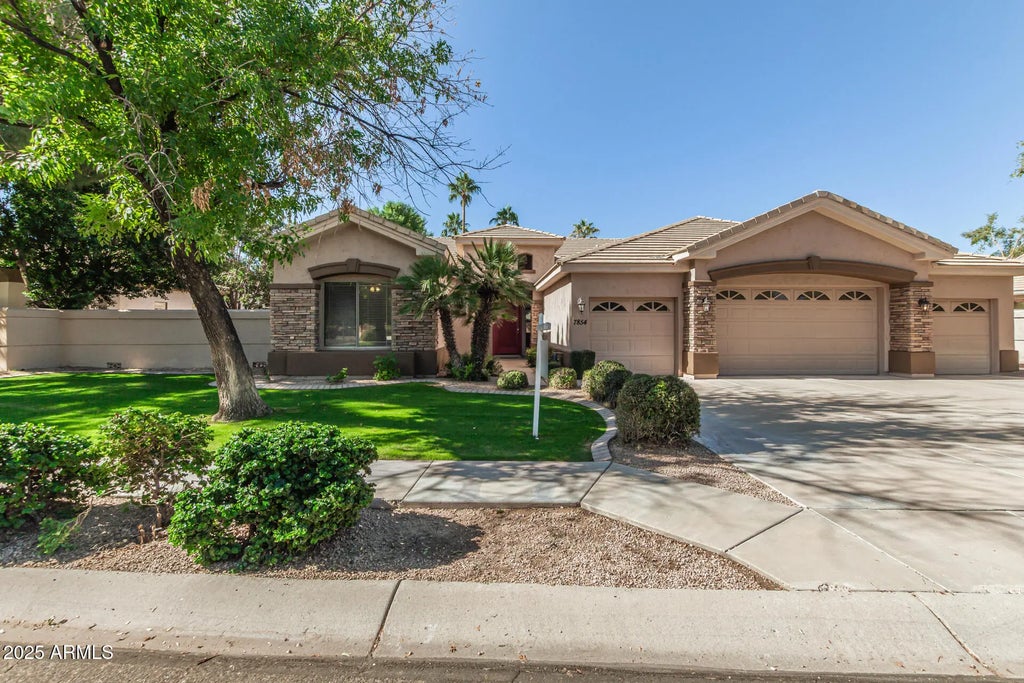 7854 S Dateland Drive, Tempe
