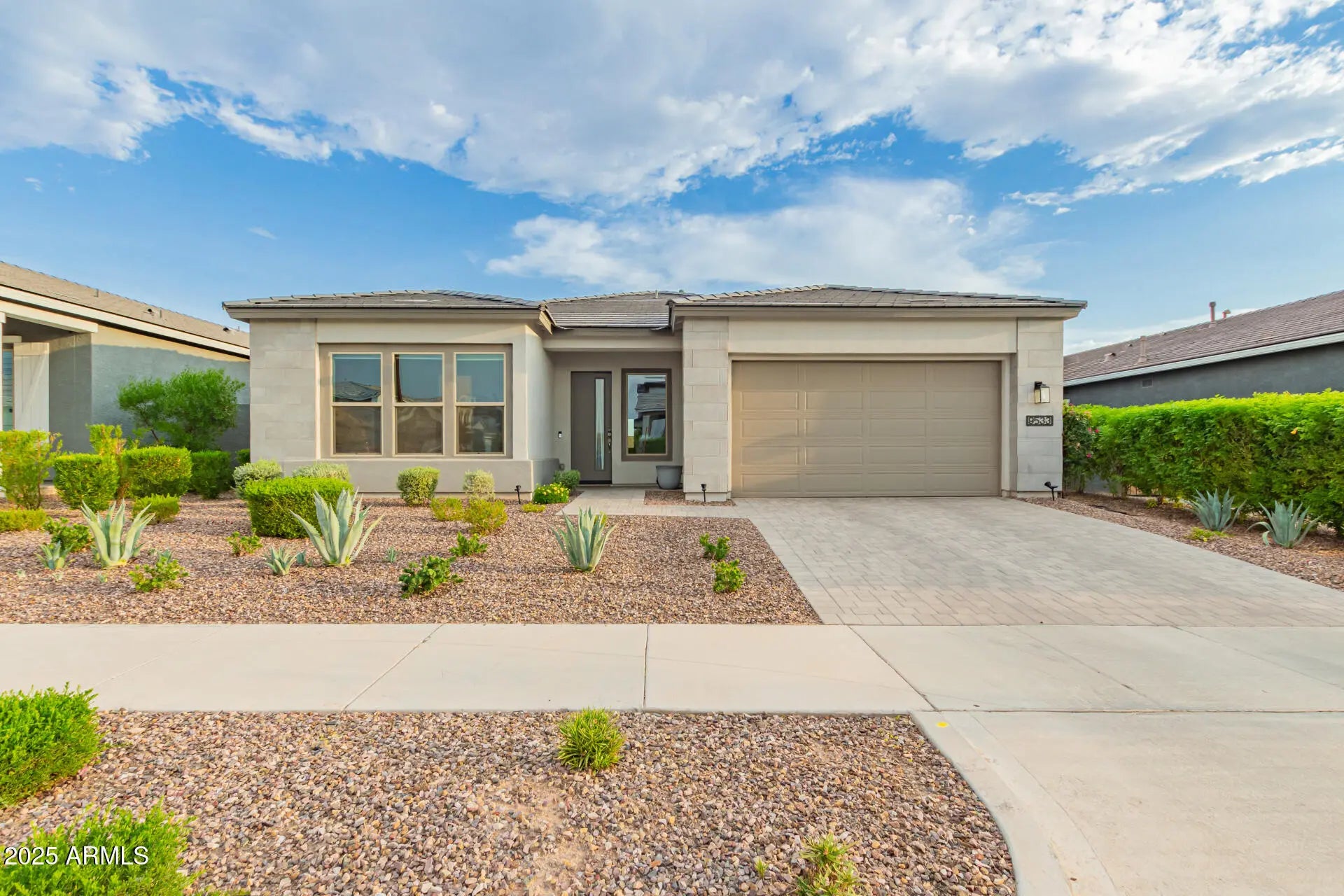 Photo of Listing #6909516