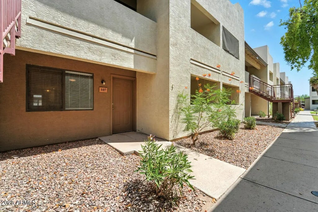 3301 E Earll Drive (unit 107), Phoenix