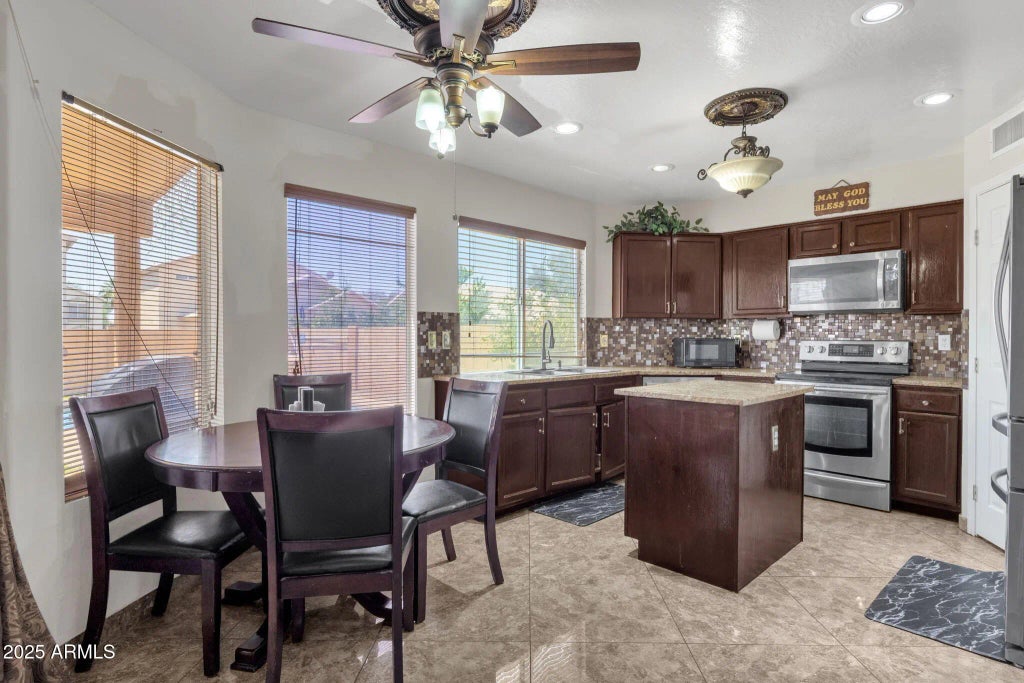 735 E Geronimo Street, Chandler