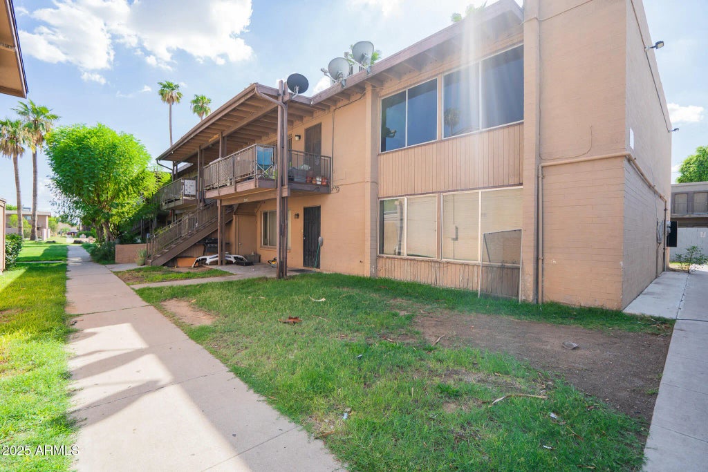 2409 W Hazelwood Street (unit 74), Phoenix