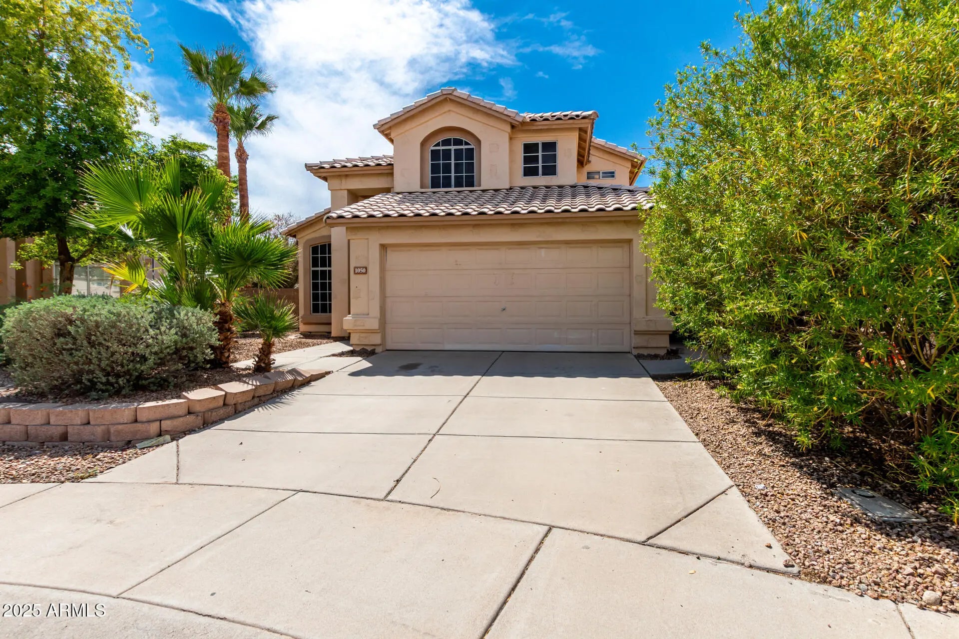 Photo of Listing #6914715