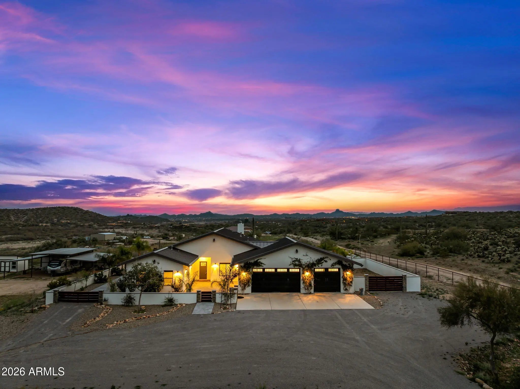 Photo of Listing #6911966