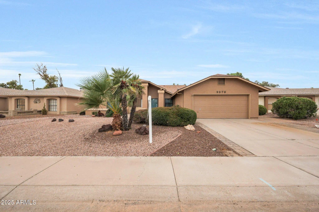 2273 Leisure World, Mesa