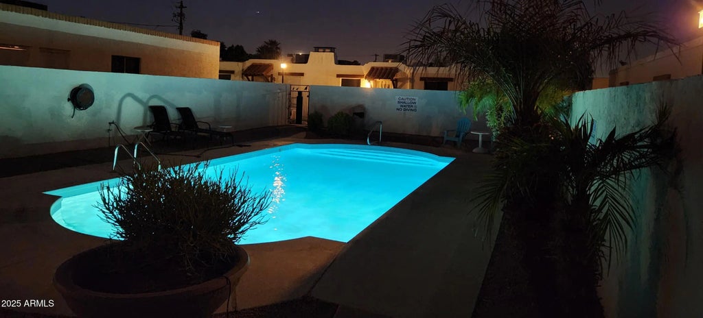 8054 E Oak Street, Scottsdale