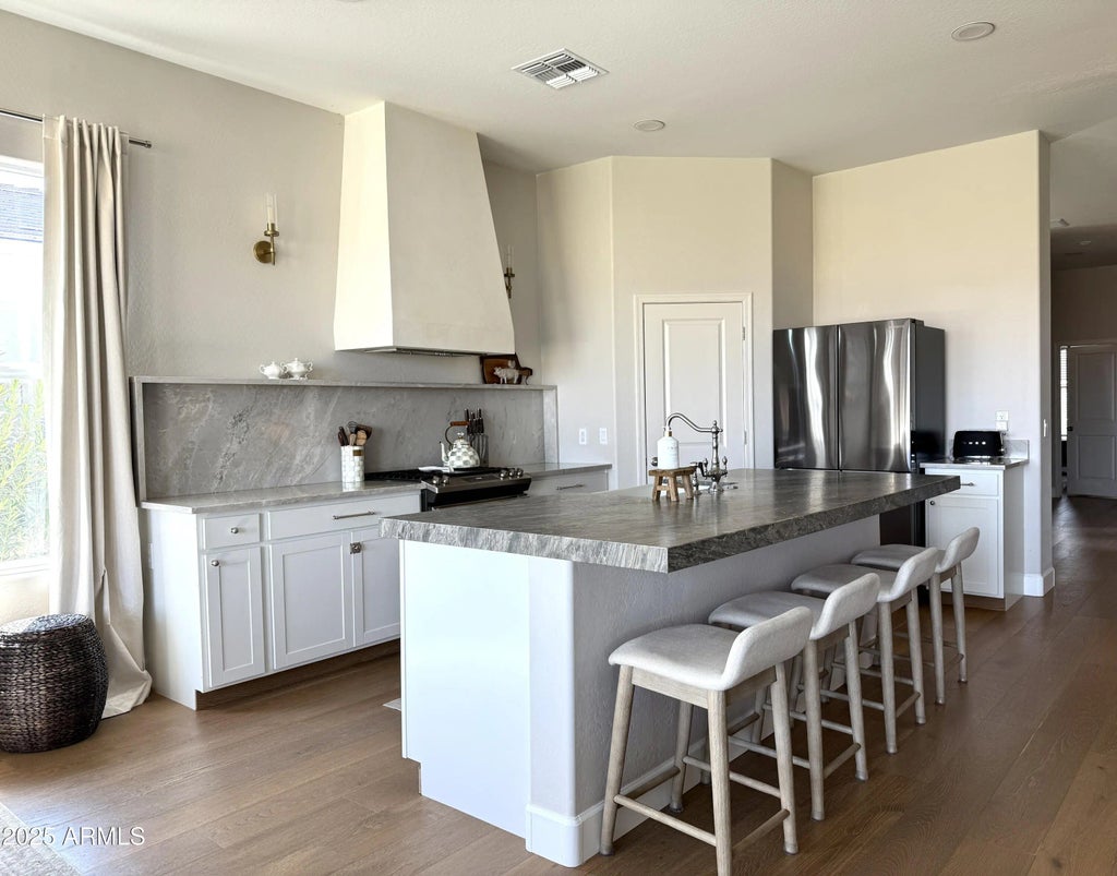 15662 W Smoketree Drive, Surprise