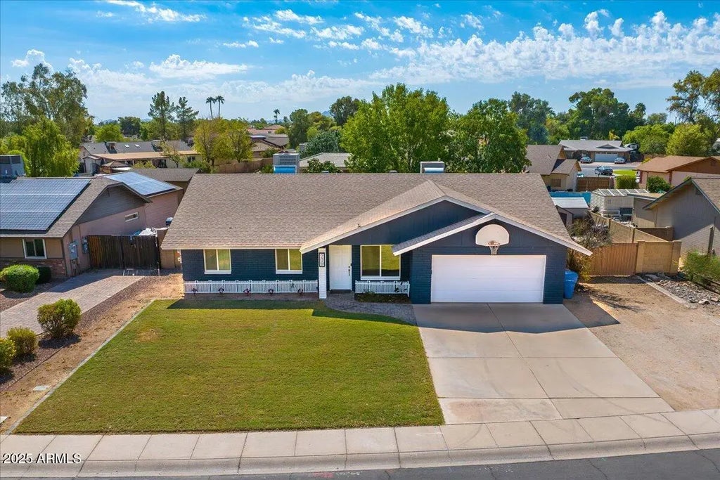 209 E Avenida Sierra Madre, Gilbert