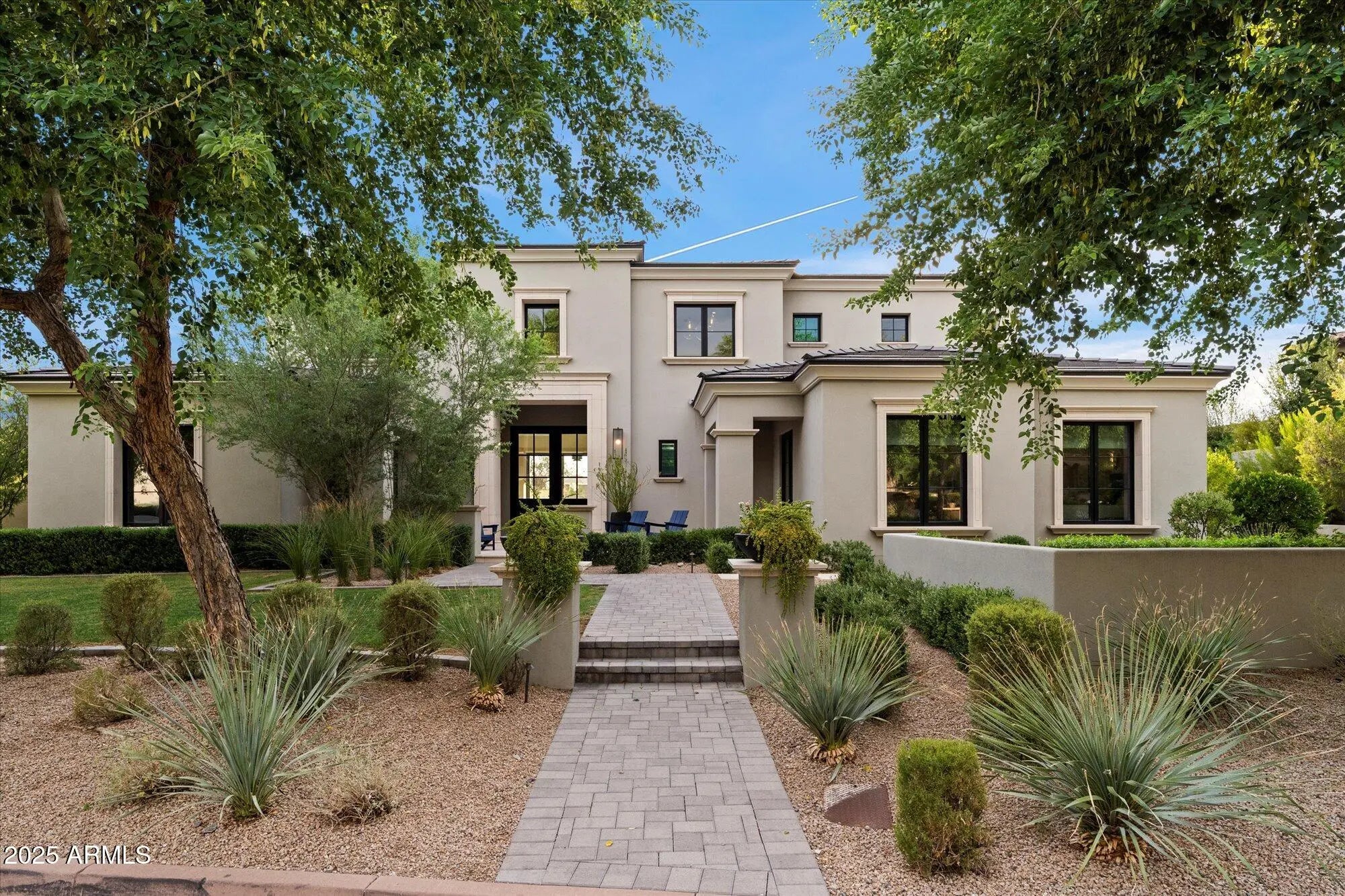 Photo of Listing #6911150