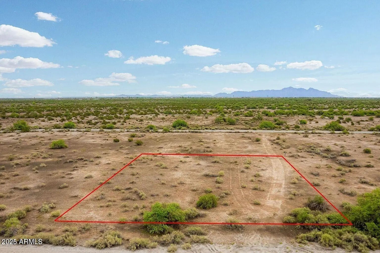 Photo of Listing #6910194