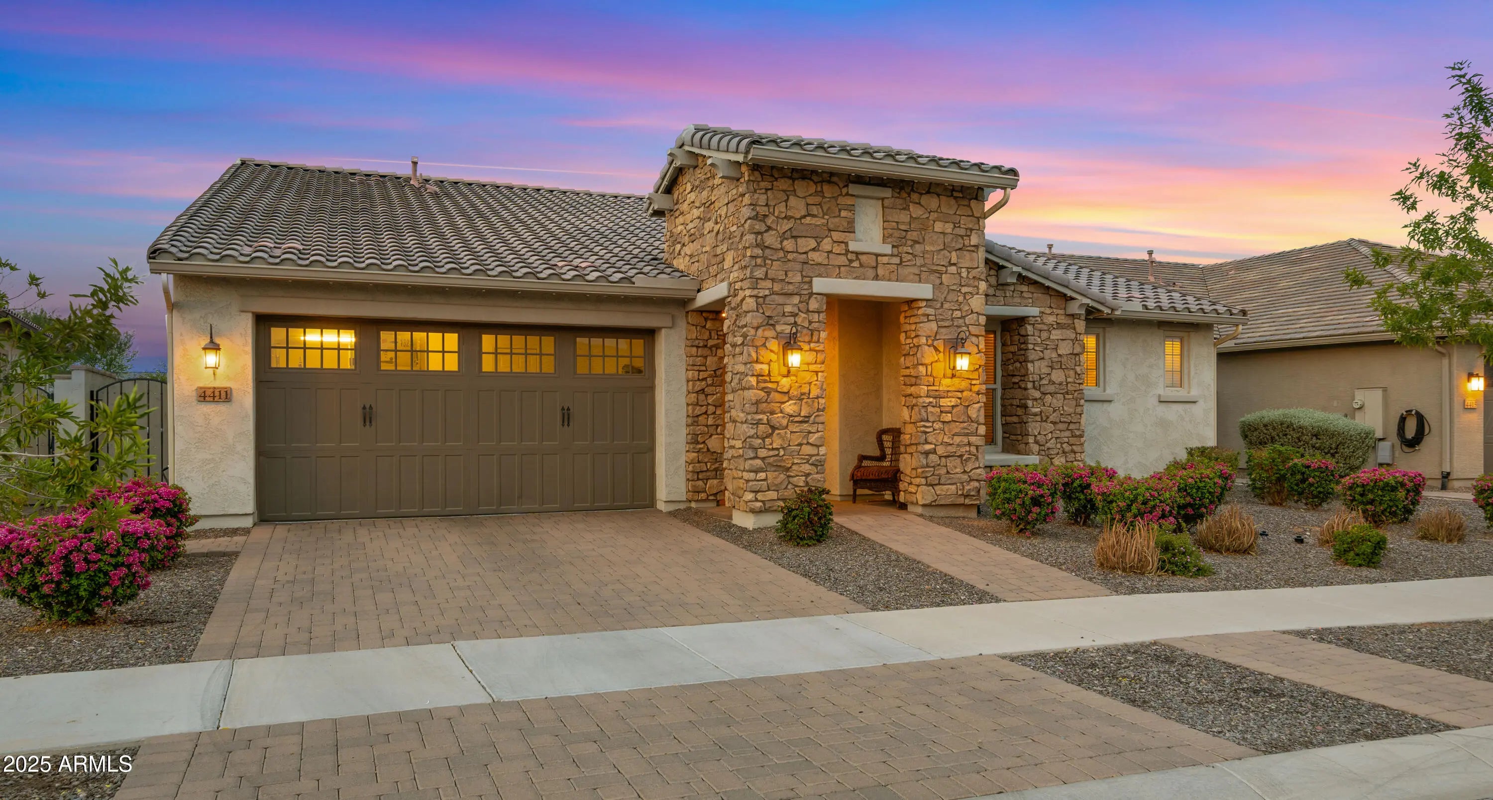 Photo of Listing #6917165