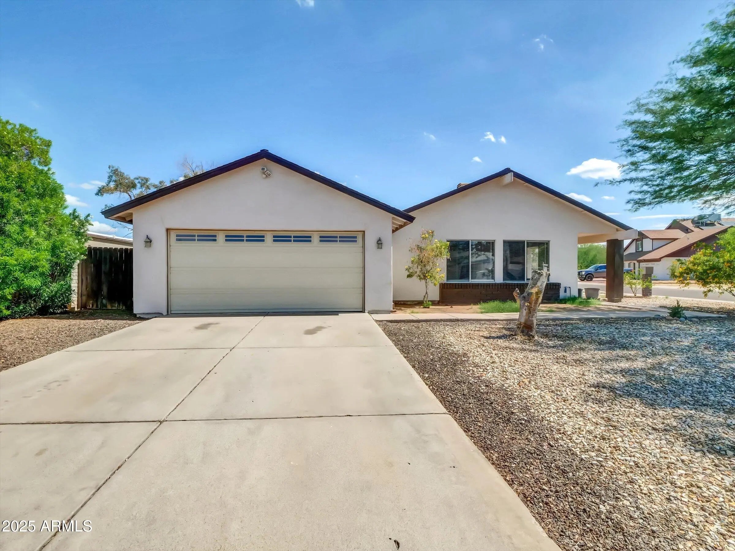 Photo of Listing #6919284