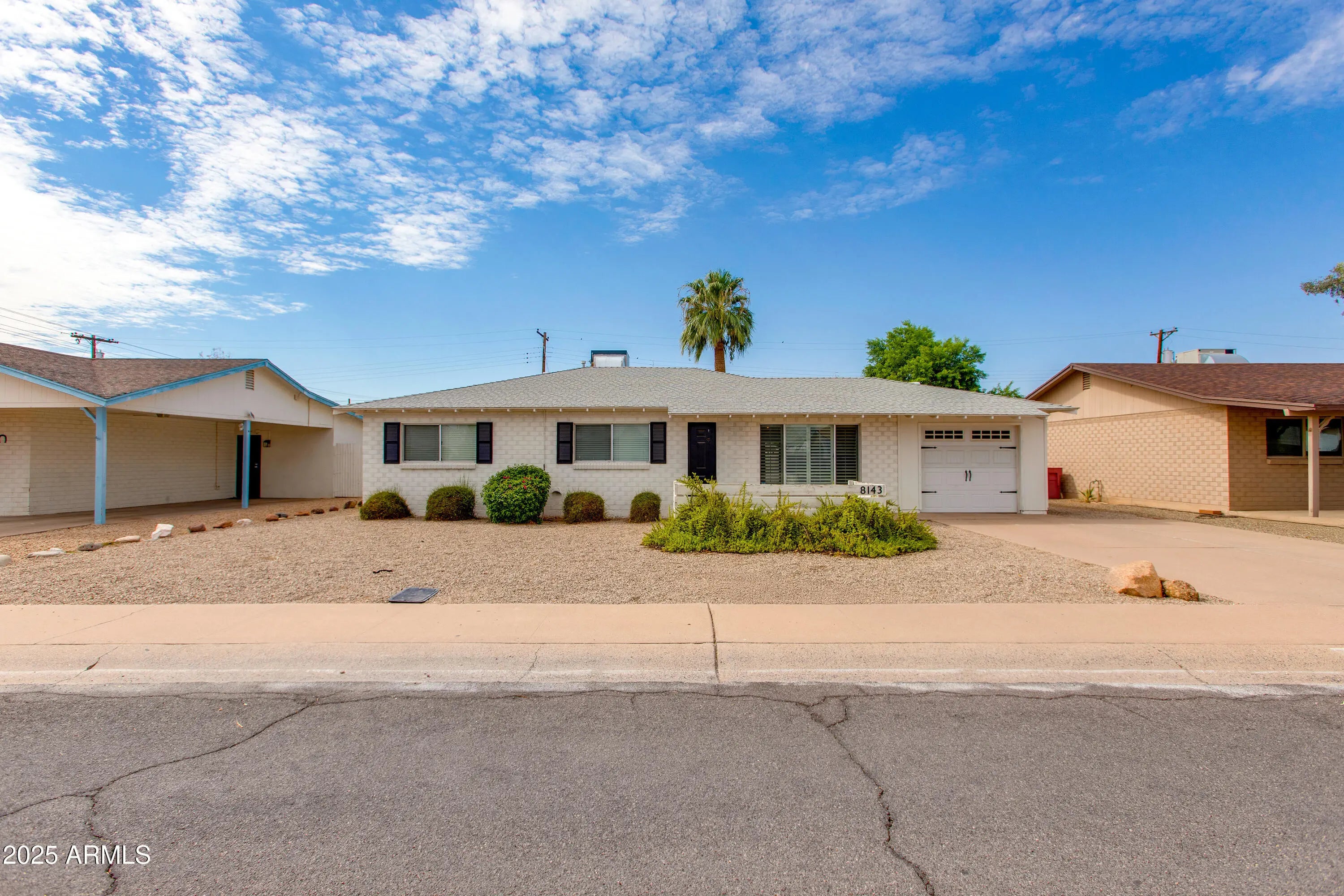 Photo of Listing #6913205