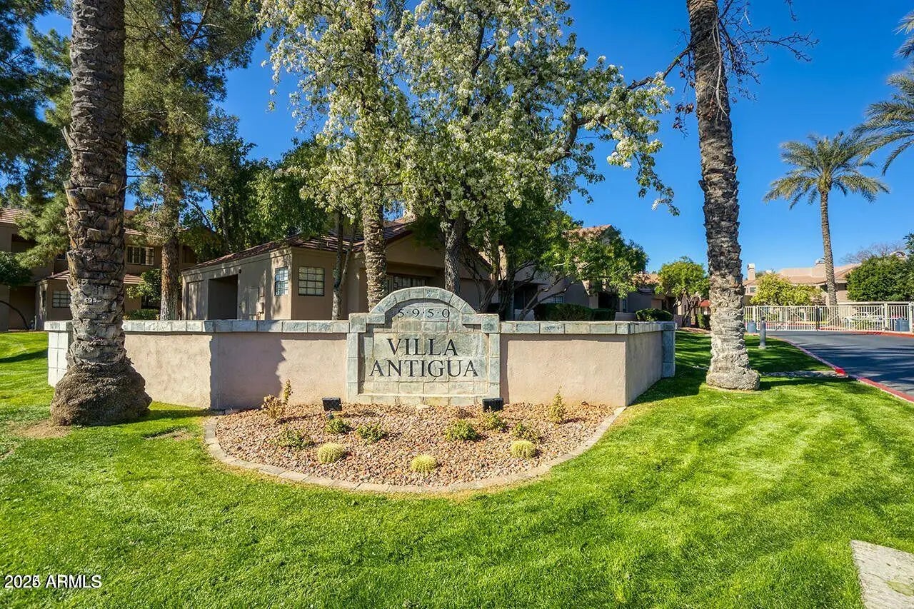 Photo of Listing #6910248