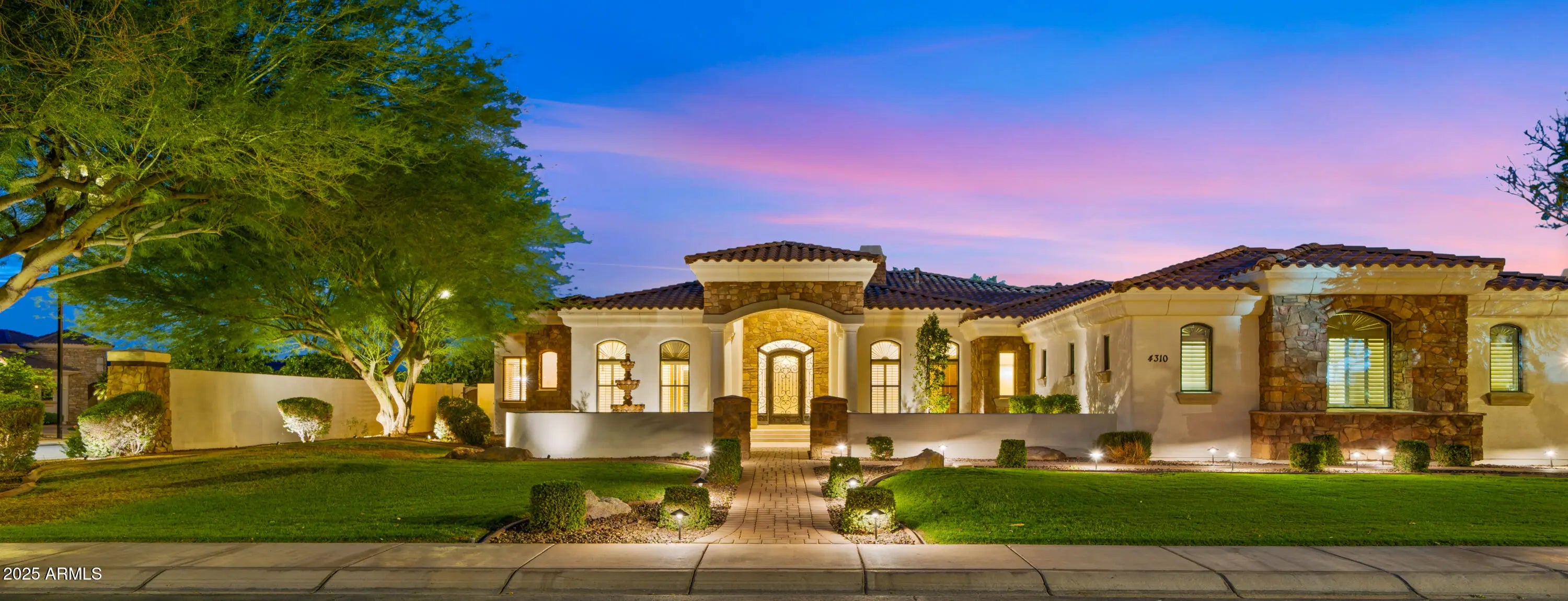 Photo of Listing #6910623